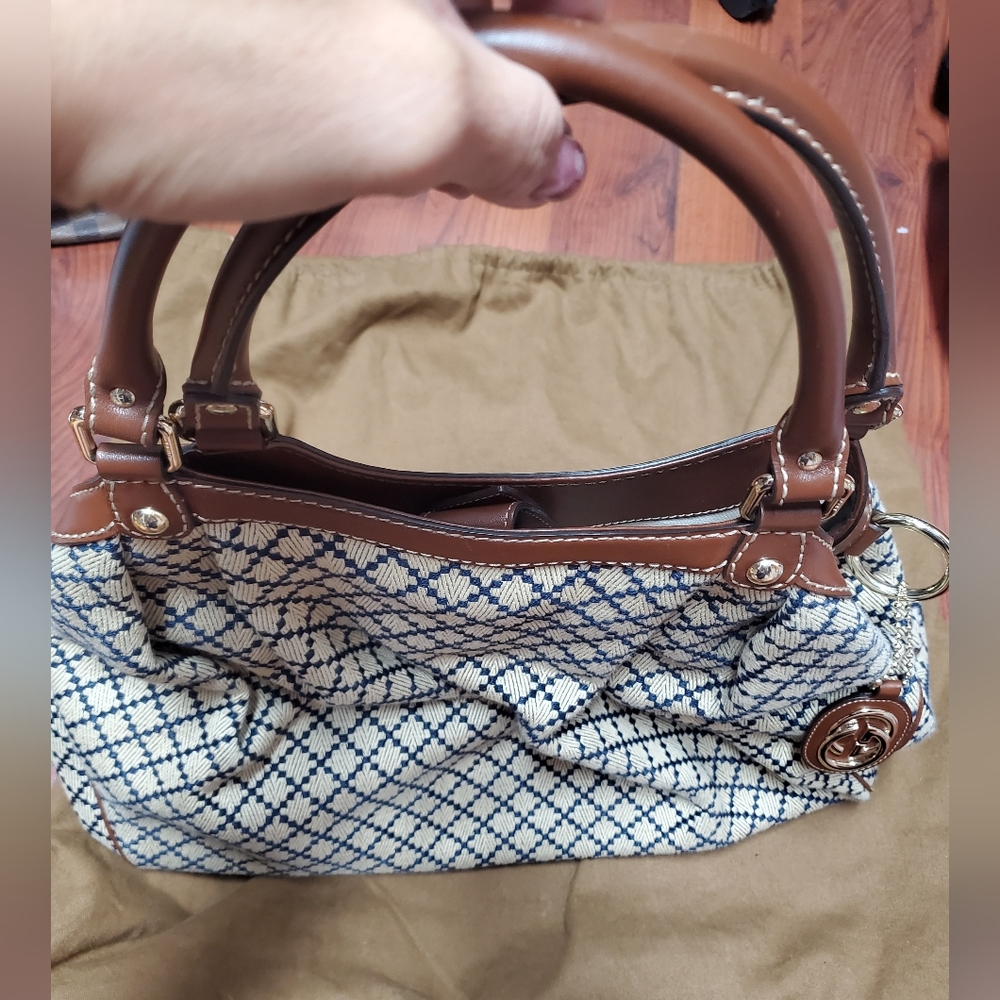 Gucci Sukey Brand New Chic Women's Shoulder Bag - Picture 6 of 6